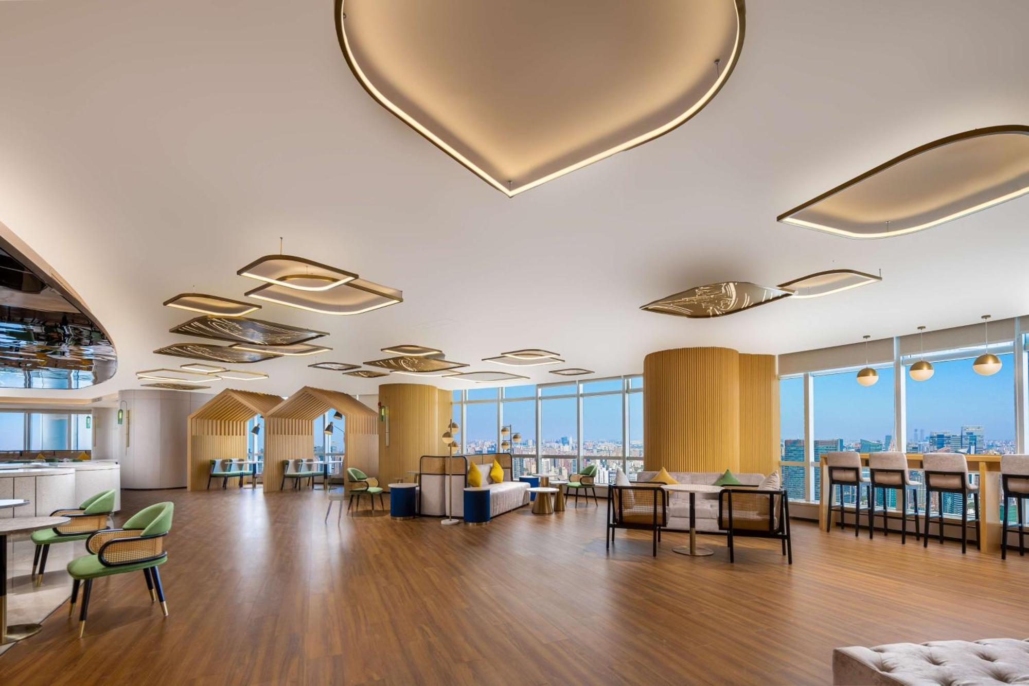 Hilton Garden Inn Shanghai Lujiazui Экстерьер фото