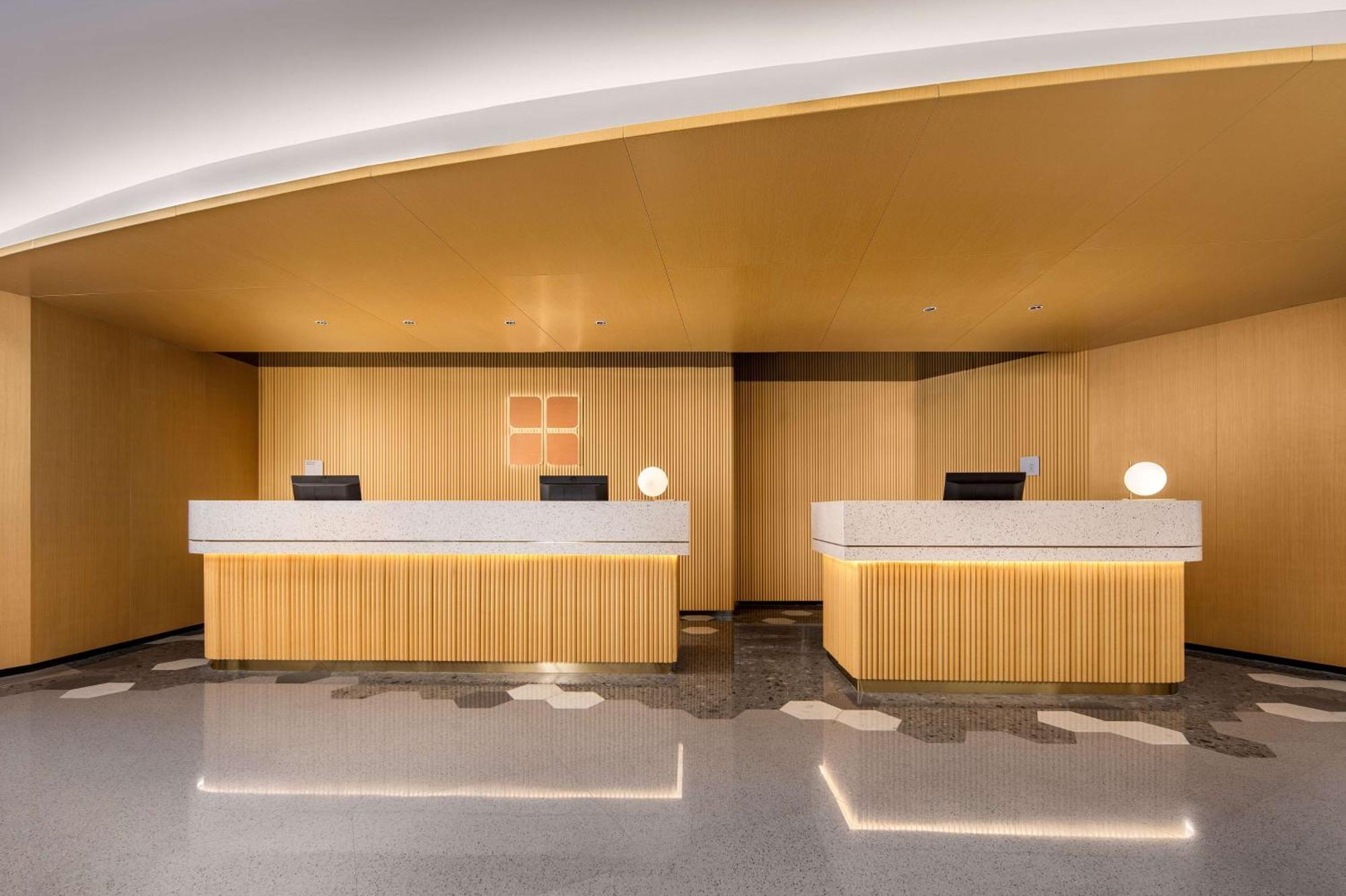 Hilton Garden Inn Shanghai Lujiazui Экстерьер фото